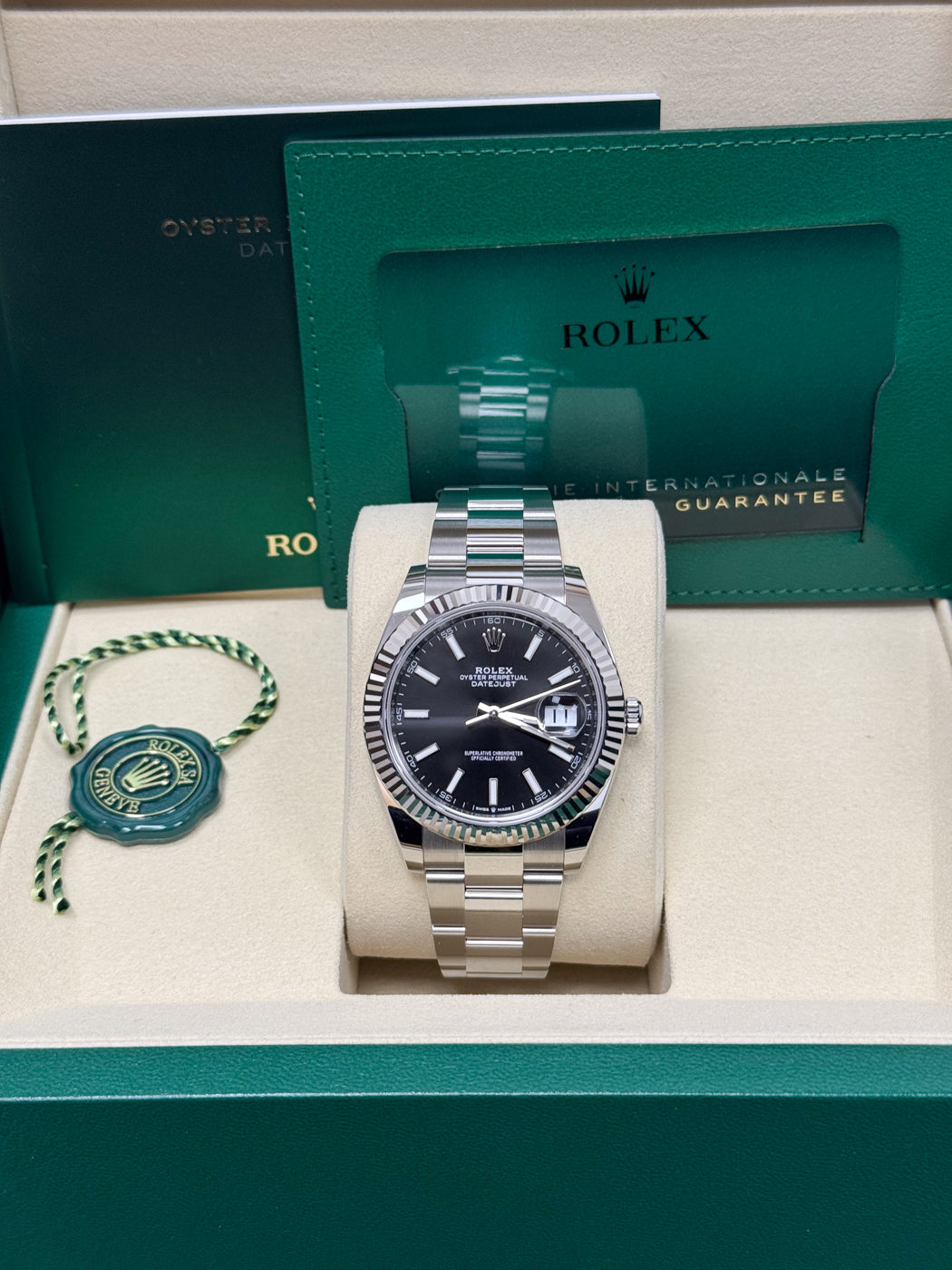 Rolex Datejust 41mm Slate Index Dial Fluted Bezel Oyster Bracelet 126334 – New 2025