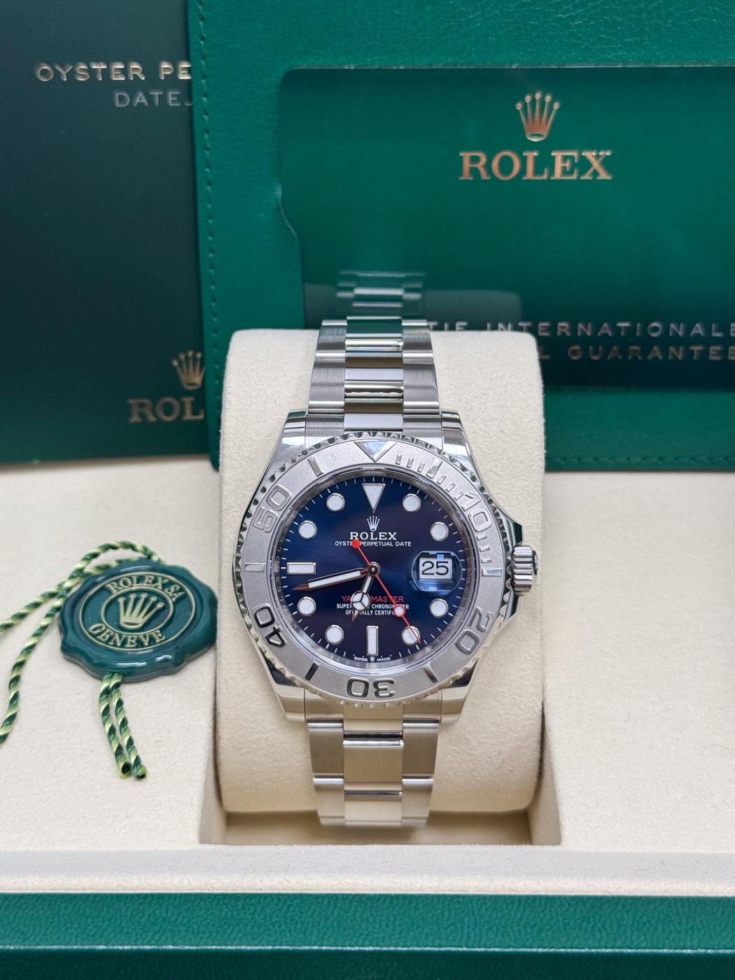 Rolex Yacht-Master 40mm Blue Dial Platinum Bezel Oyster Bracelet – 126622 - New