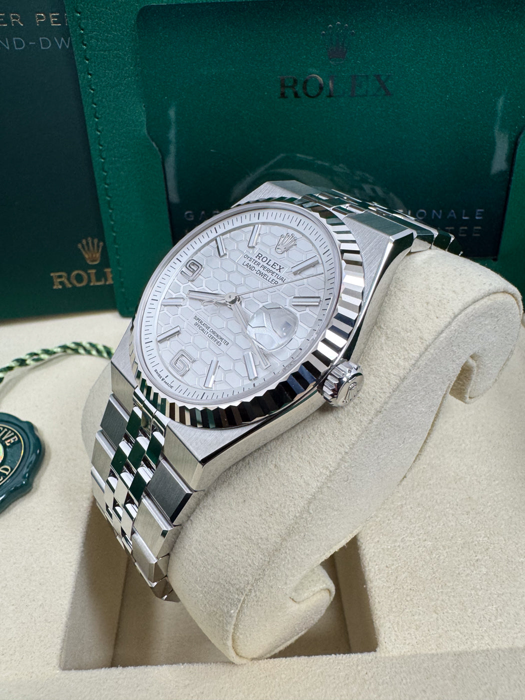 Rolex Land-Dweller 40mm Fluted Bezel White Honeycomb-Motif Dial Flat Jubilee 127334 - New 2025 / 2026