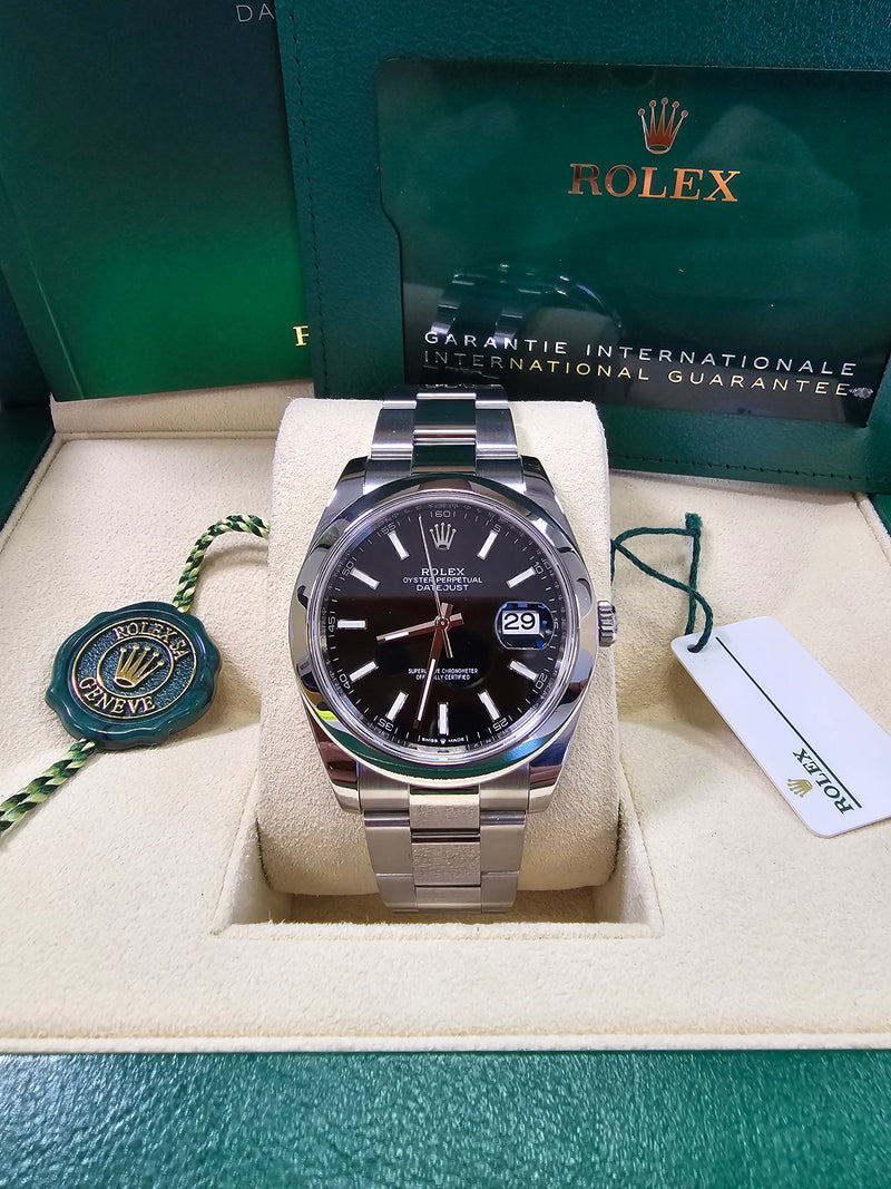 Rolex Datejust 41mm Smooth Bezel Black Index Dial Oyster - 126300 - New 2024