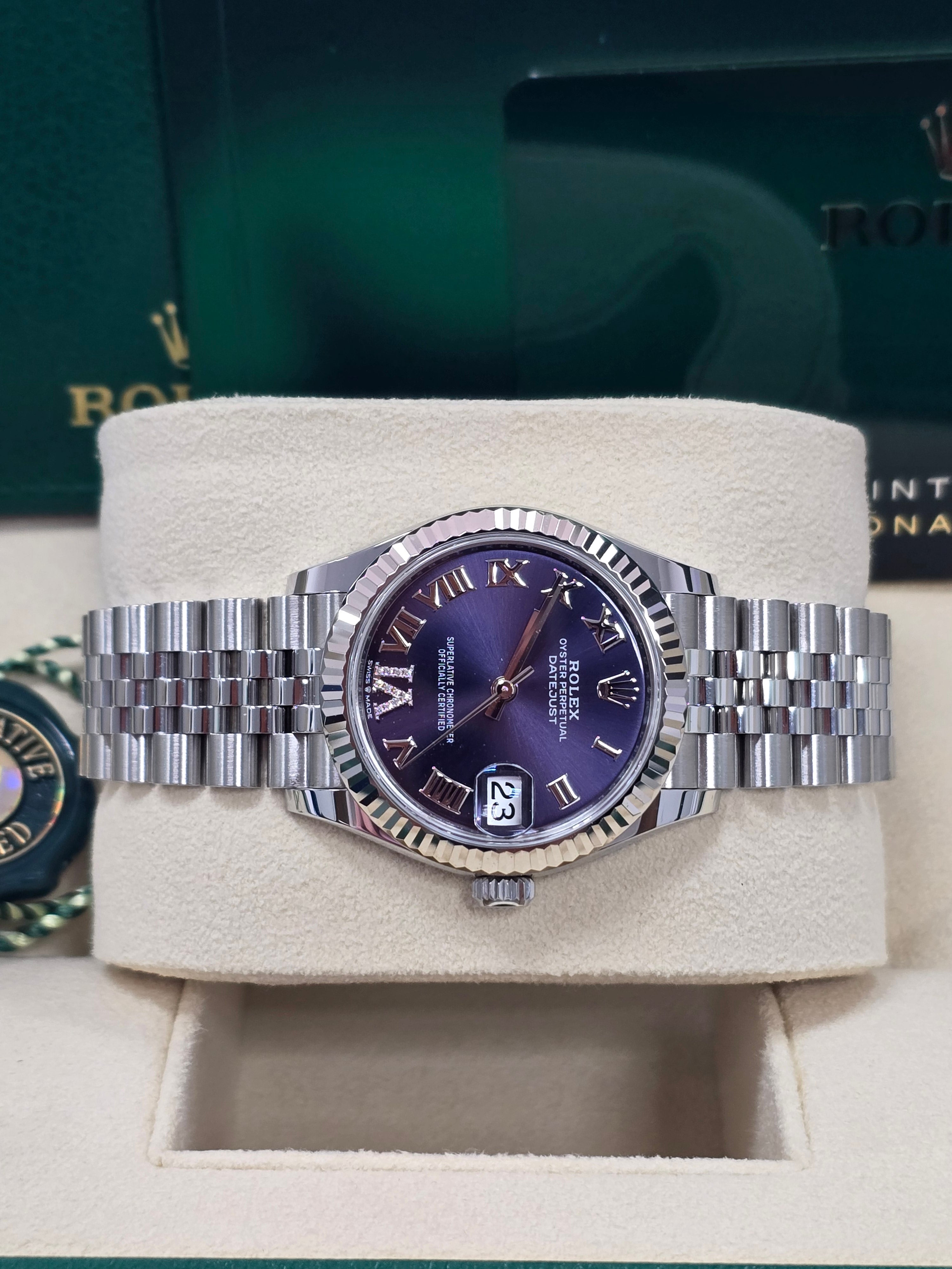 Rolex Lady-Datejust 31mm Violet (Purple) Roman Diamond Dial Fluted Bezel Jubilee Bracelet 278274 – New 2025