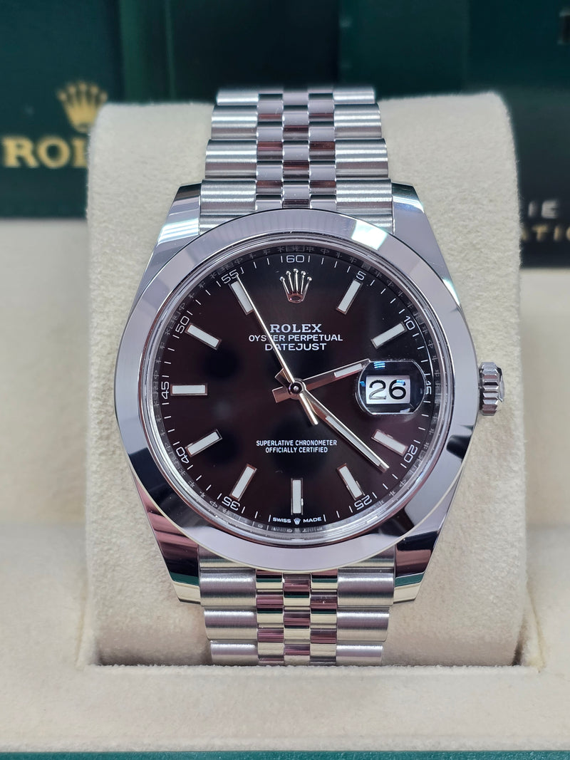 Rolex Datejust 41mm Smooth Bezel Black Index Dial Jubilee - 126300 - New 2024