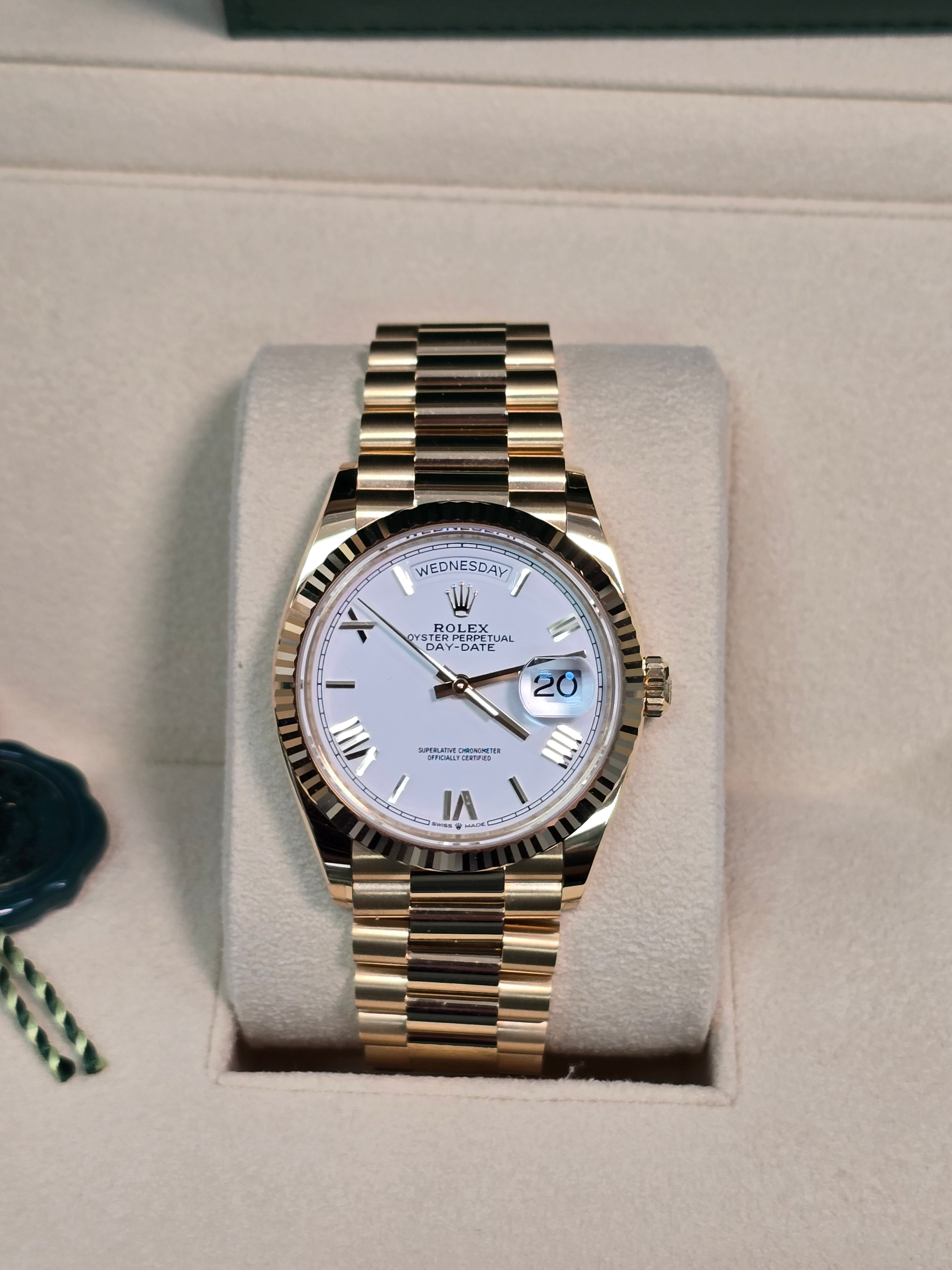 Rolex Day-Date "President" 36mm Yellow Gold White Roman Dial - 128238 - New 2025