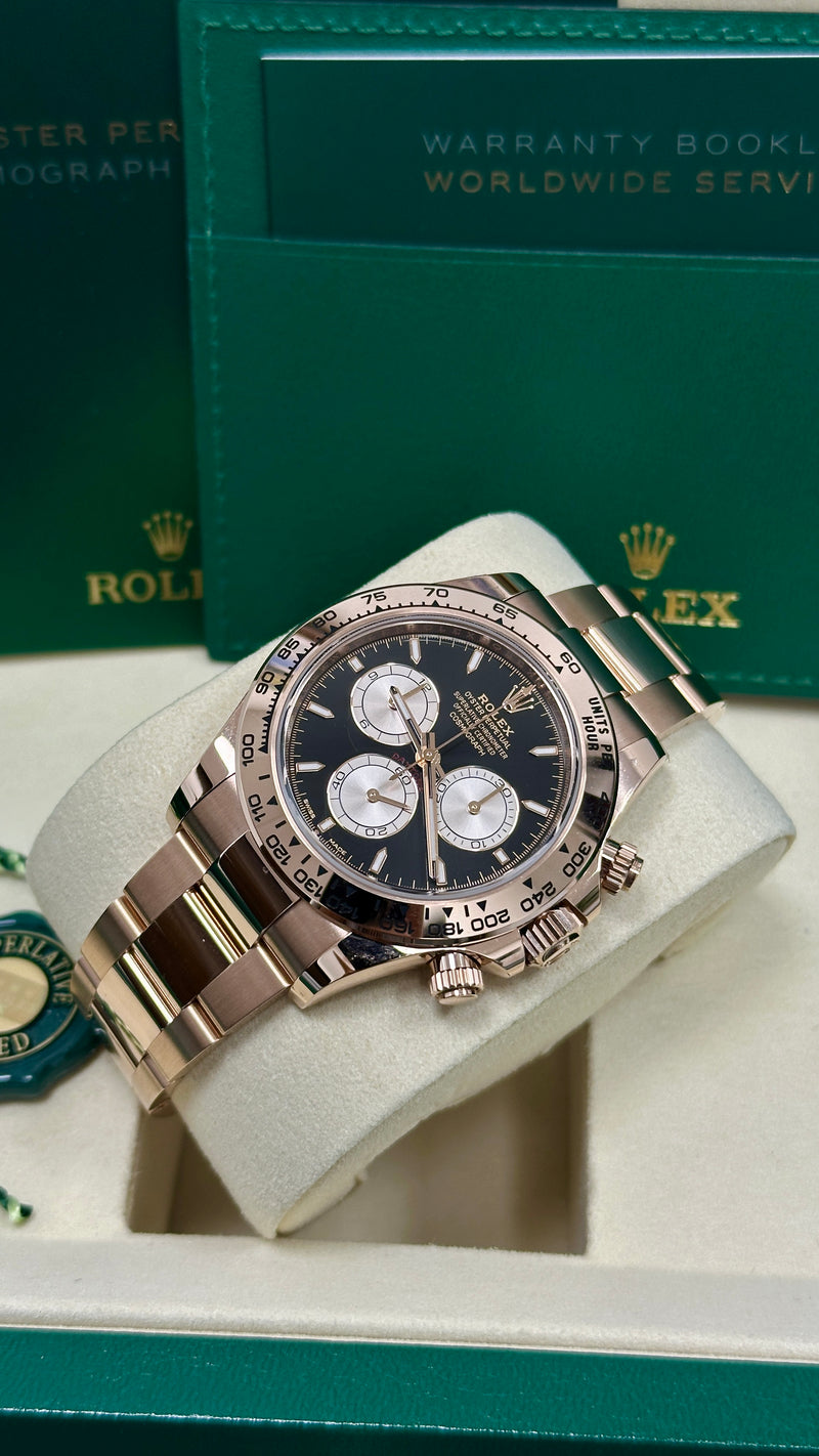 Rolex Cosmograph Daytona 40mm Everose Gold Black Dial - 126505 - New 2025