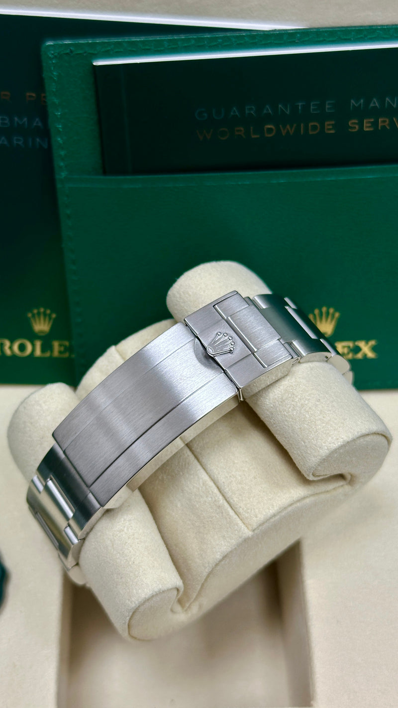 Rolex Submariner 41mm No Date Stainless Steel Black Dial Black Bezel  - 124060  - New 2025