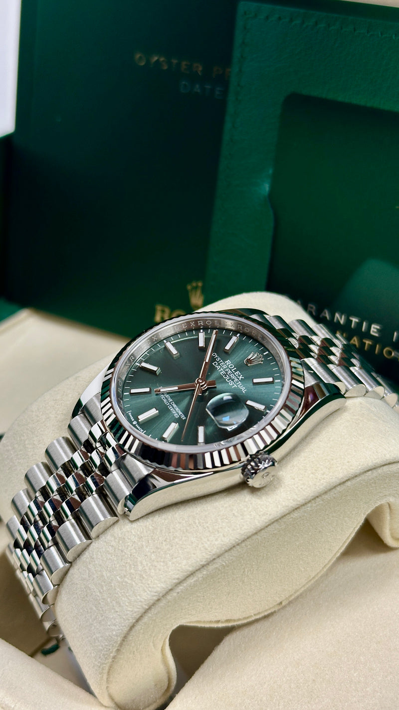 Rolex Datejust 36mm Fluted Bezel Green Index Dial Jubilee - 126234 - New 2025