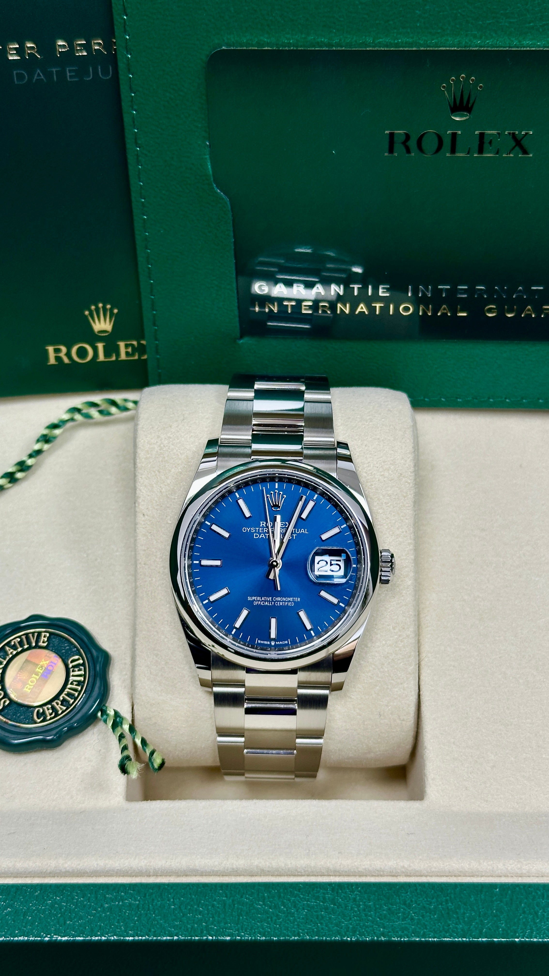 Rolex Datejust 36mm Blue Index Dial Smooth Bezel Oyster Bracelet 126200 – New 2025