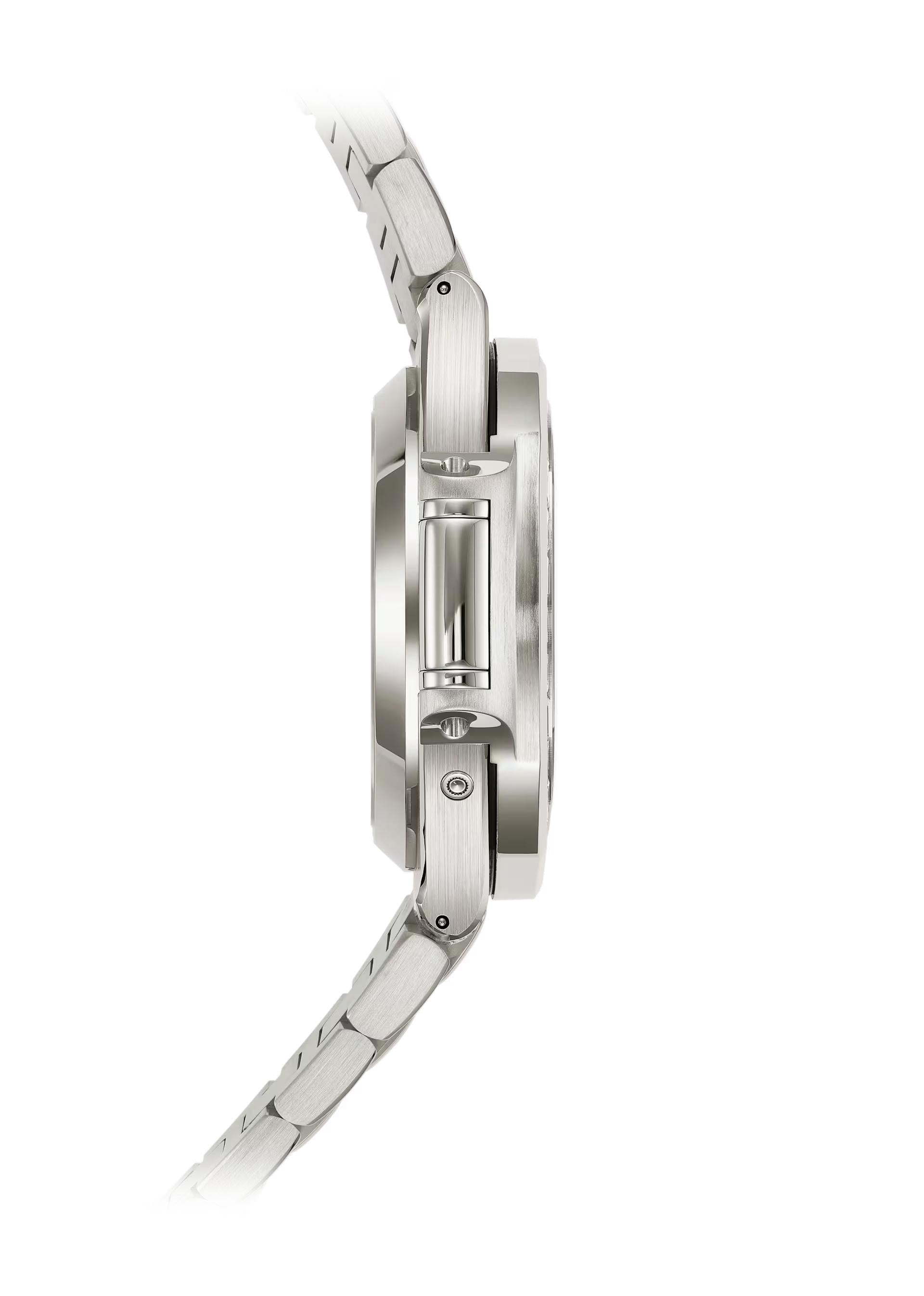 Patek Philippe Nautilus Haute Joaillerie Flyback Chronograph 40.5mm White Gold