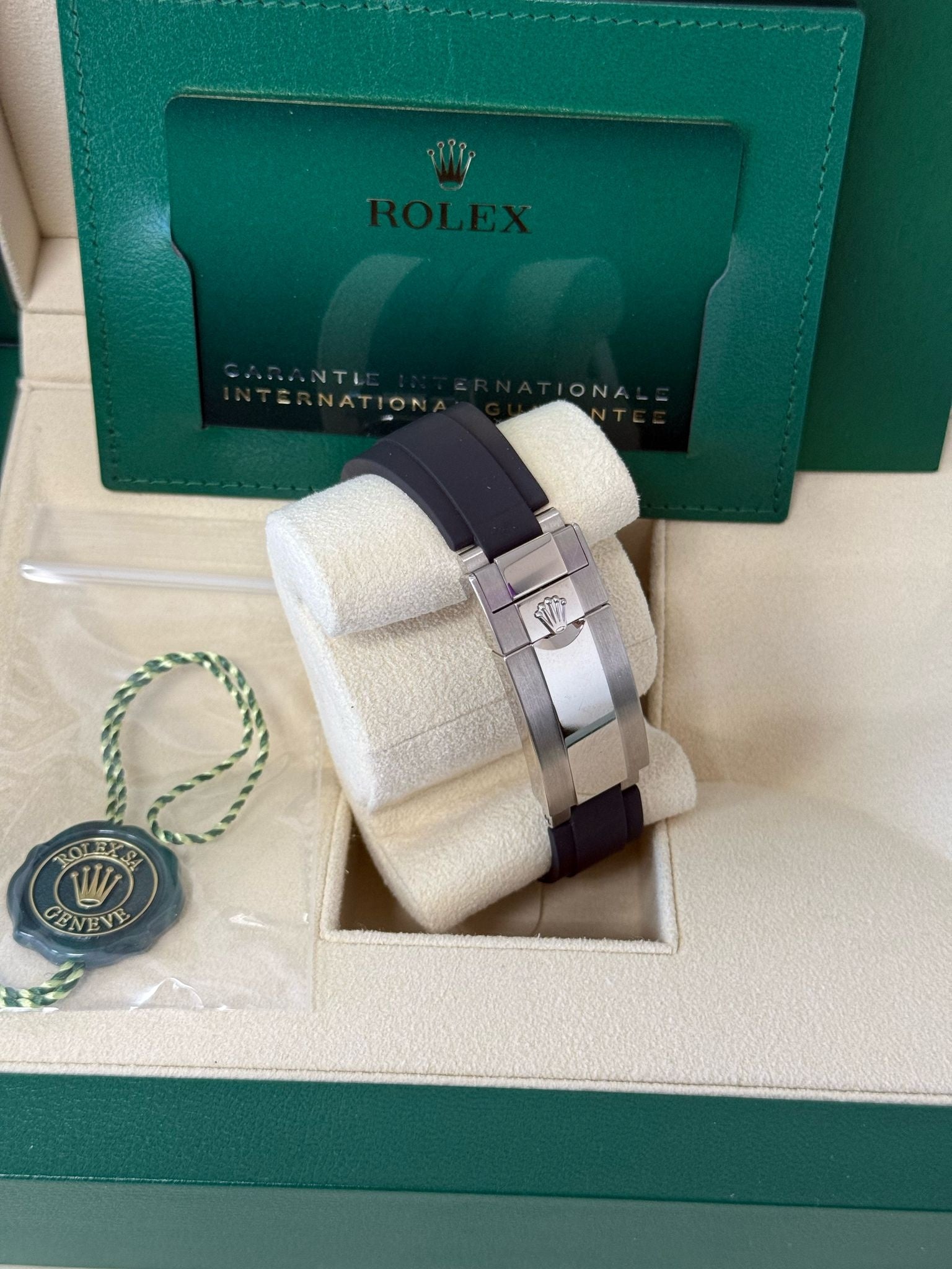 Rolex Cosmograph Daytona "Baby Le Mans" 40mm White Gold Black Dial Oysterflex