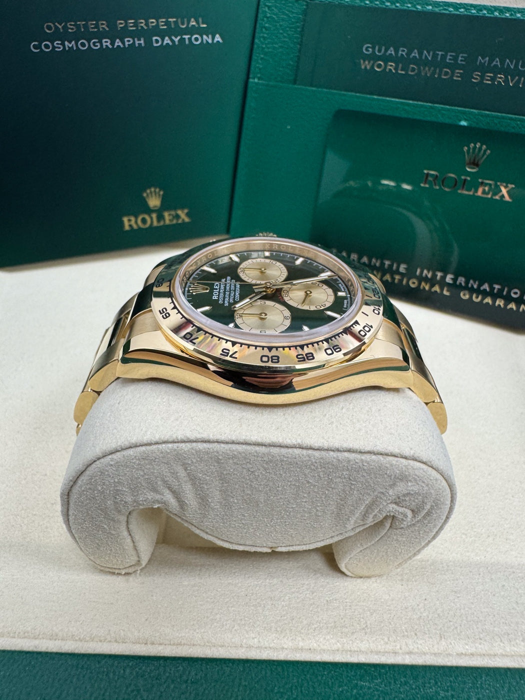 Rolex Cosmograph Daytona "John Mayer" 40mm Yellow Gold Green and Golden Dial
