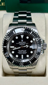 Rolex Deepsea 136660 Black Cerachrom Bezel Close-Up – 2025