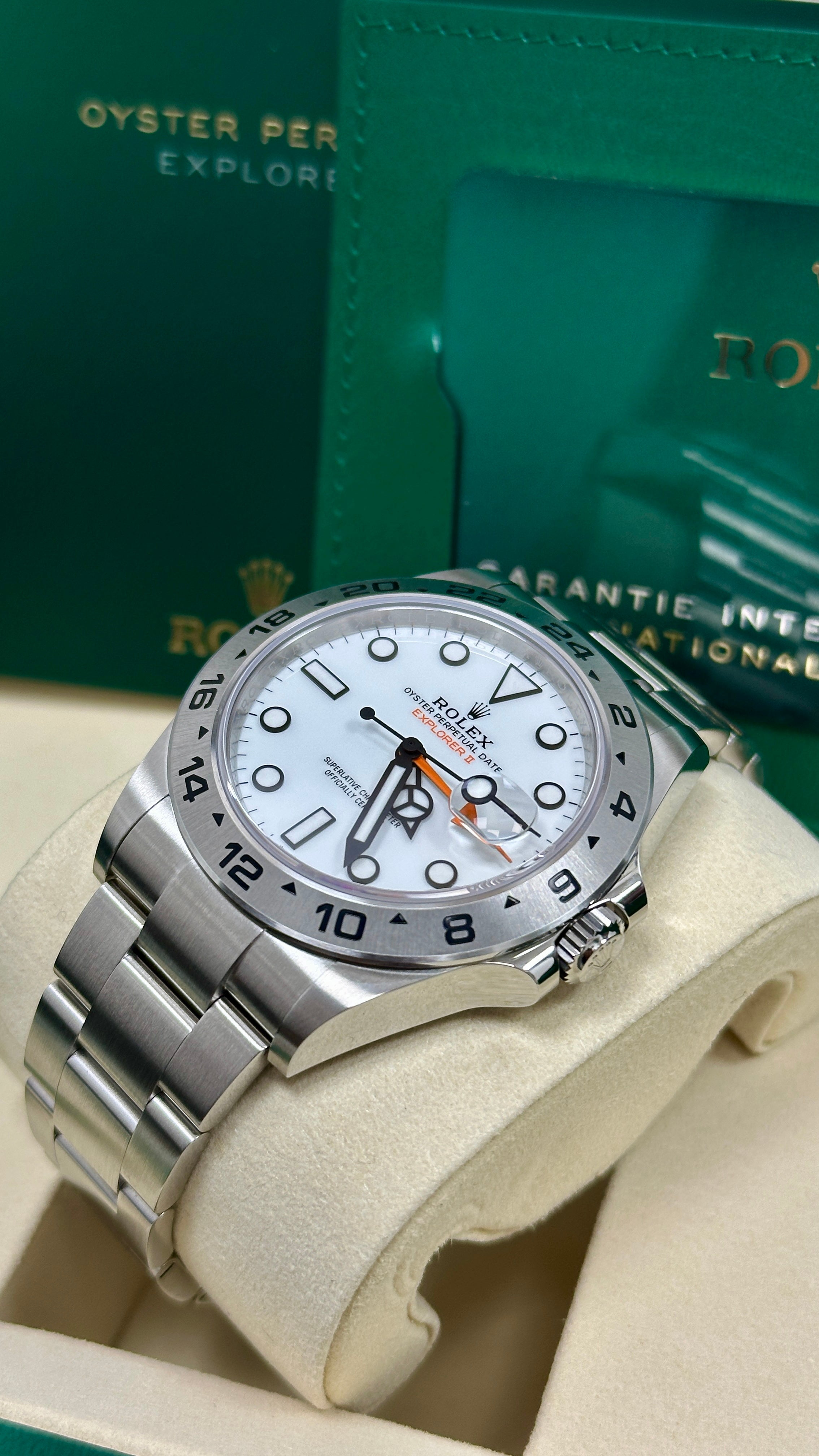 Rolex Explorer II Calibre 3285 Automatic Movement – 2025