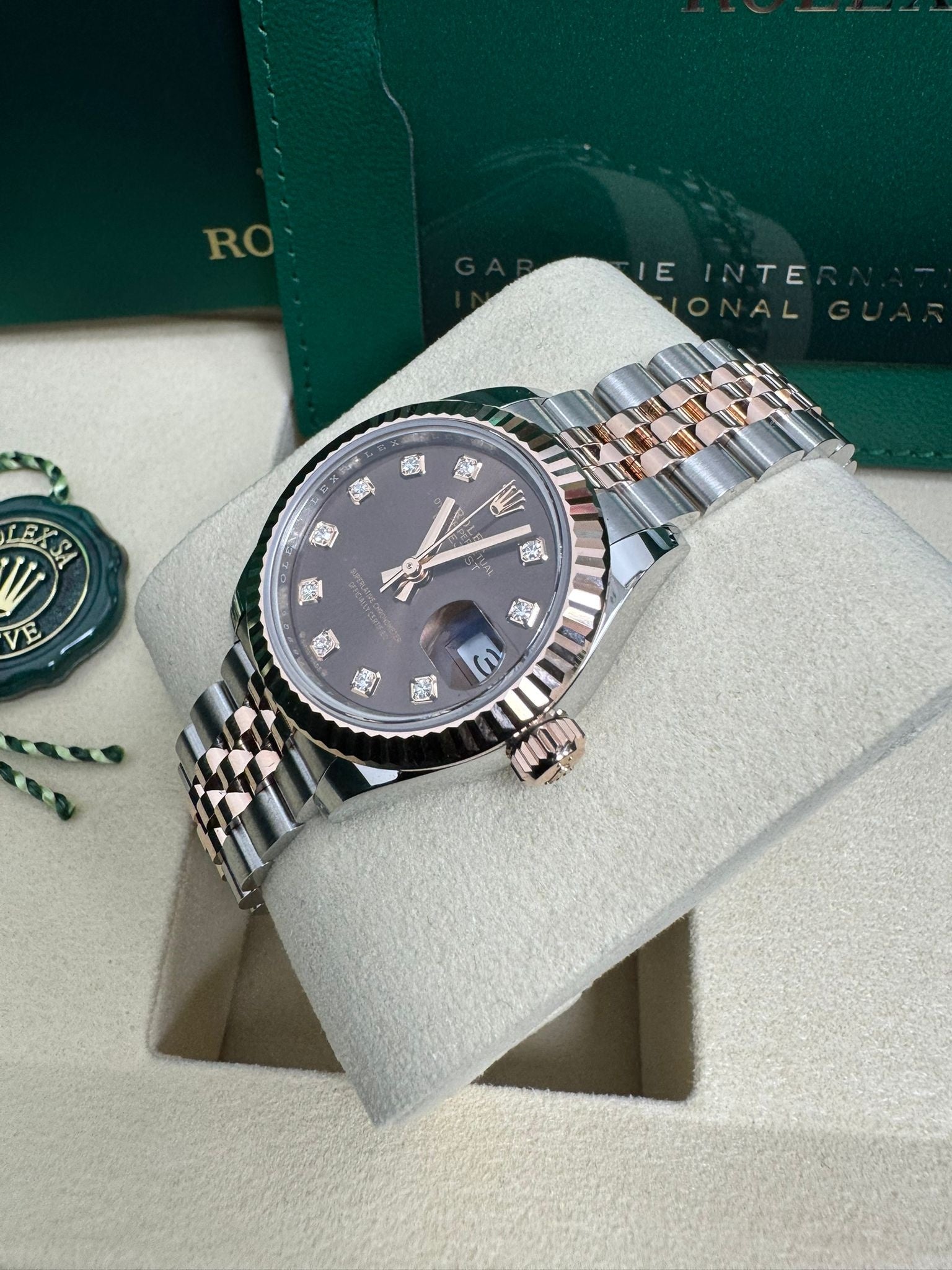 Rolex Lady-Datejust 28mm Two-Tone Everose Gold Chocolate Diamond Dial Fluted