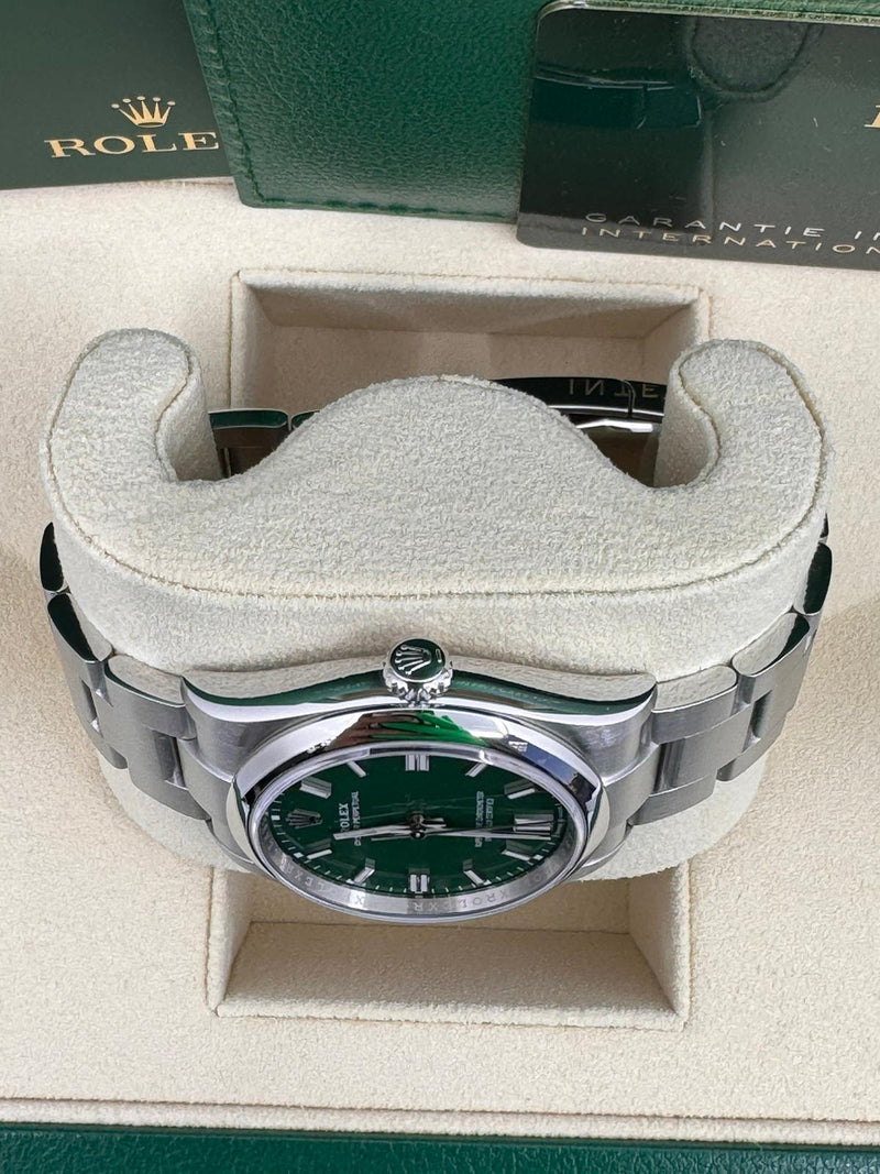 Rolex Oyster Perpetual 41mm Green Dial - 124300 - New 2025