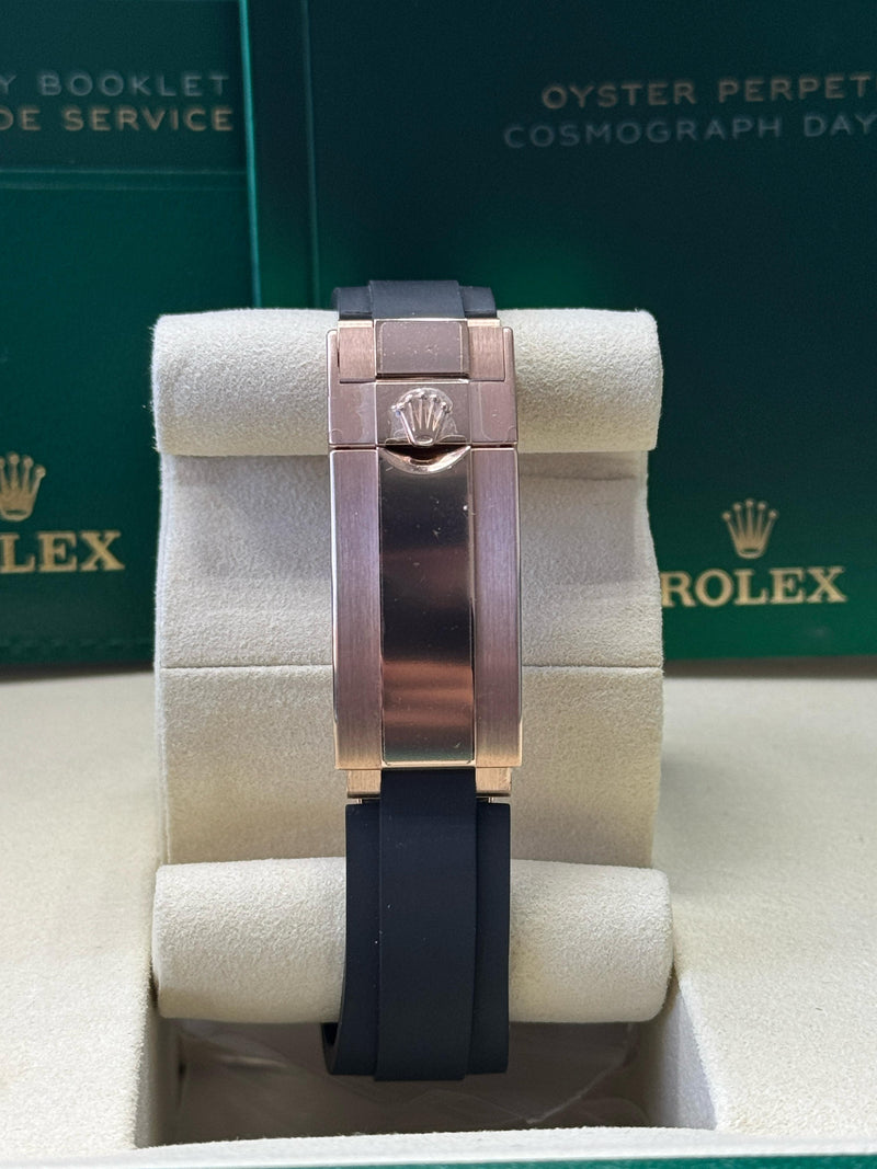 Rolex Cosmograph Daytona 40mm Everose Gold Ceramic Bezel Sundust and Black Index Dial Oysterflex - 126515LN - New 2025