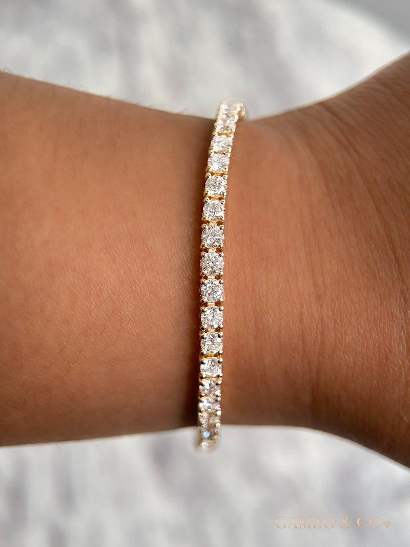 Lab Grown Diamond Tennis Bracelet - Classic Round Cut