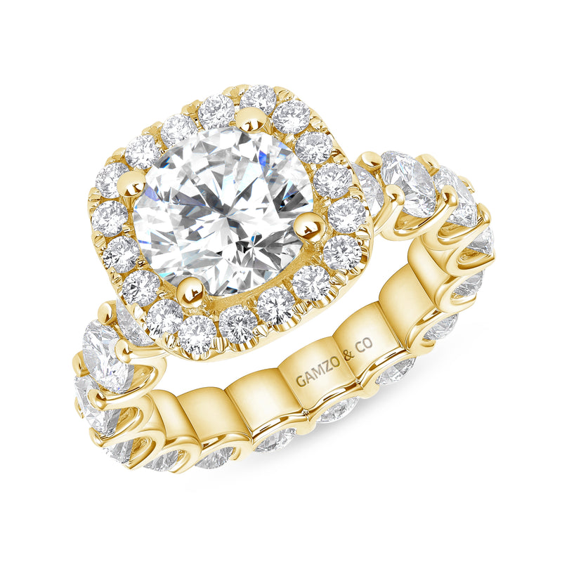 Gold Round Diamond Halo Ring