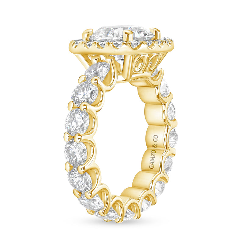 Gold Round Diamond Halo Ring